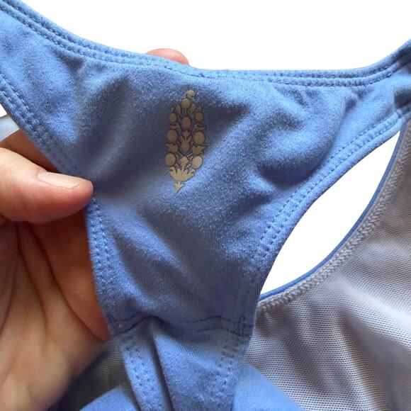 Free People movement light blue bra sz S activewear yoga criss cross back lng ln - Picture 4 of 9